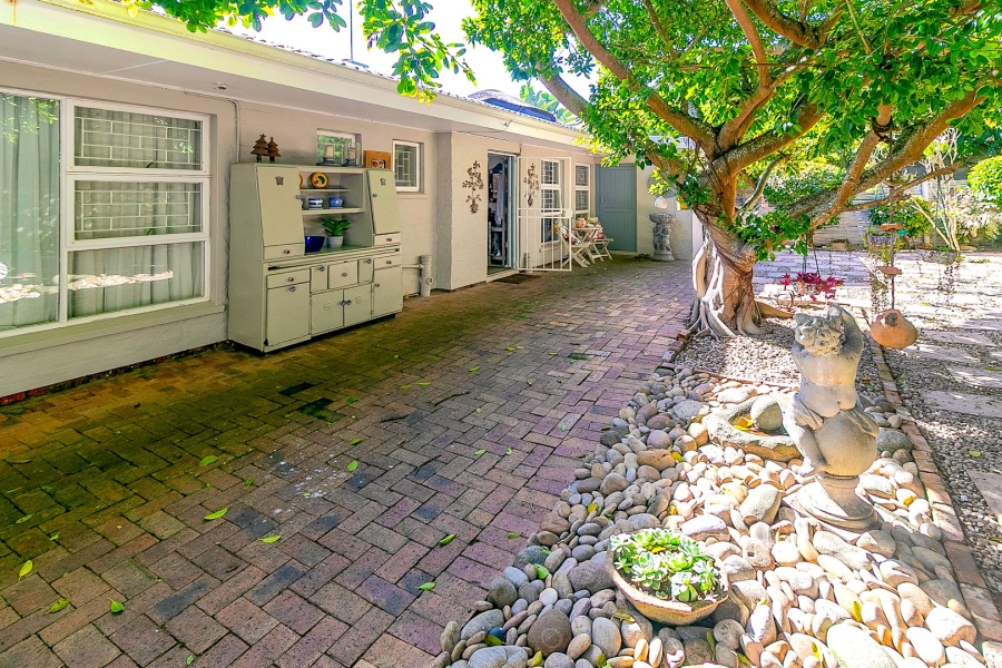 4 Bedroom Property for Sale in Wilderness Central Western Cape